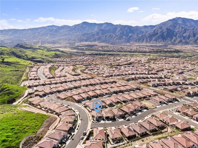 11957 Shadeland, Corona, CA 92883