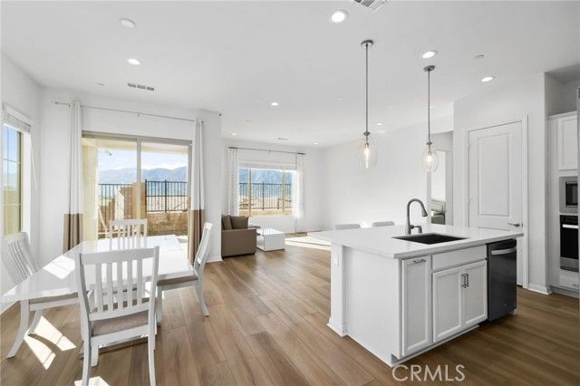 11957 Shadeland, Corona, CA 92883