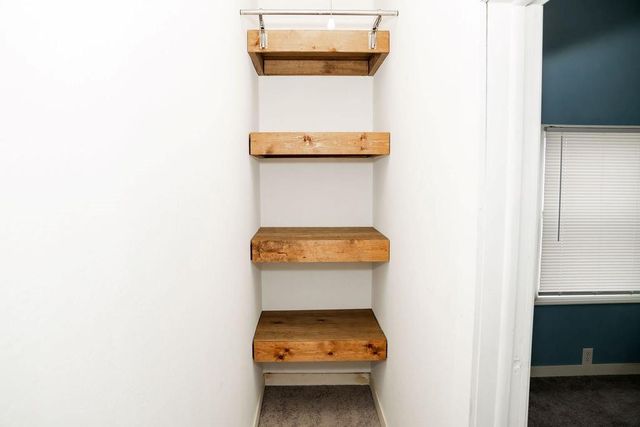 17325 47th Road, Parsons, KS 67357