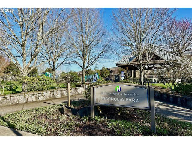 1845 Ne 101ST Ave 201, Hillsboro, OR 97006