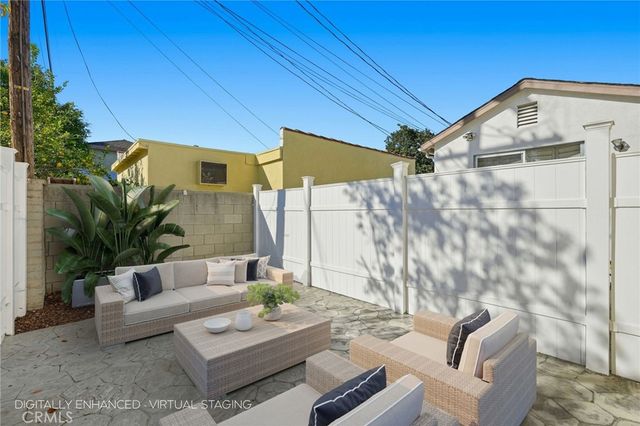 10846 Huston Street, North Hollywood, CA 91601
