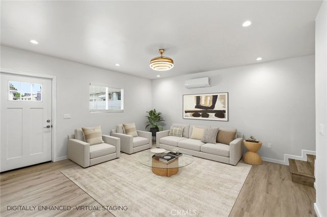 10846 Huston Street, North Hollywood, CA 91601