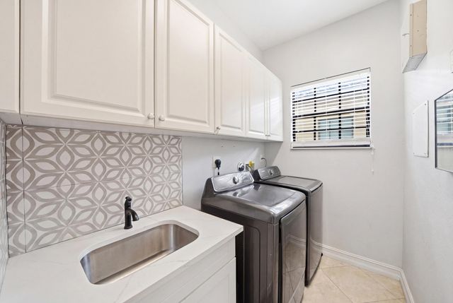 7561 NW 112th Terrace, Parkland, FL 33076