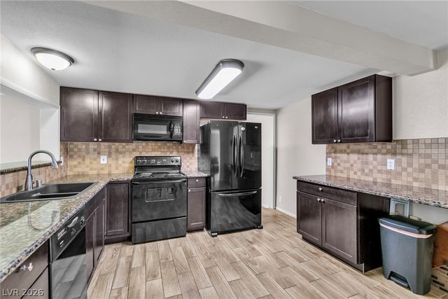 5101 Sun Valley Drive, Las Vegas, NV 89122