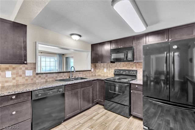5101 Sun Valley Drive, Las Vegas, NV 89122
