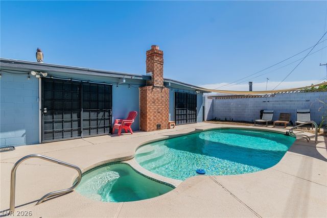 5101 Sun Valley Drive, Las Vegas, NV 89122