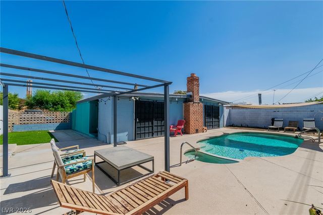 5101 Sun Valley Drive, Las Vegas, NV 89122