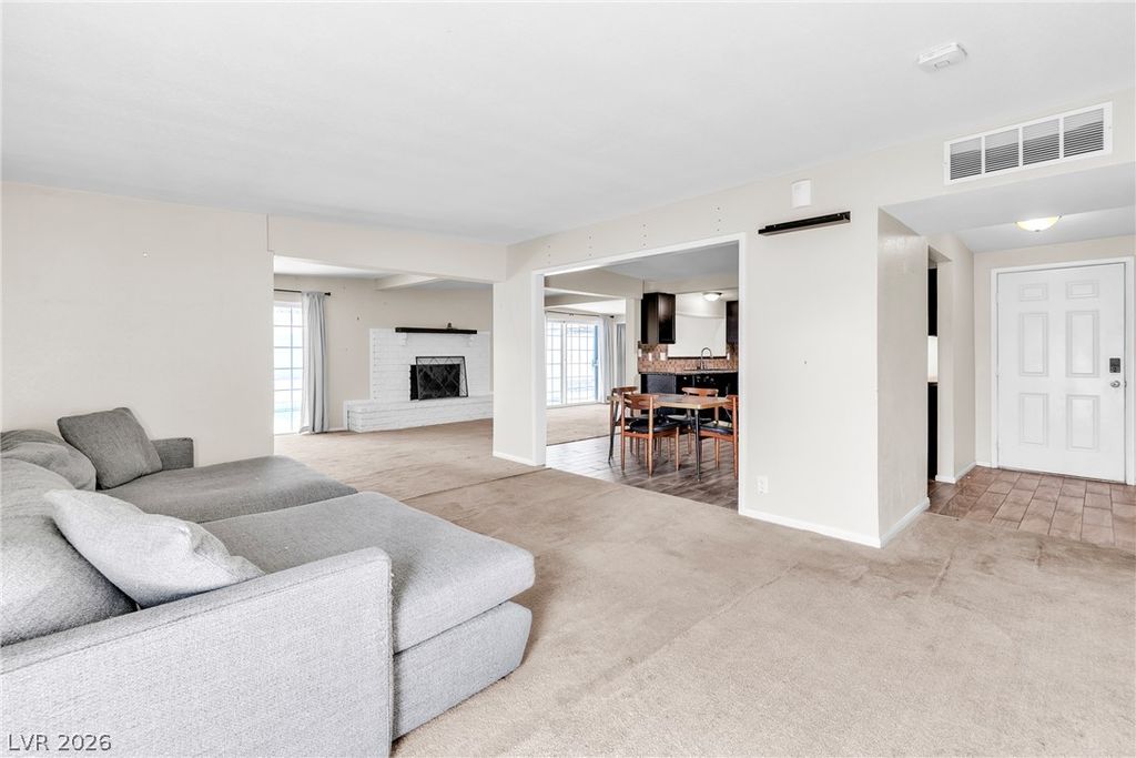 5101 Sun Valley Drive, Las Vegas, NV 89122 — photo 5