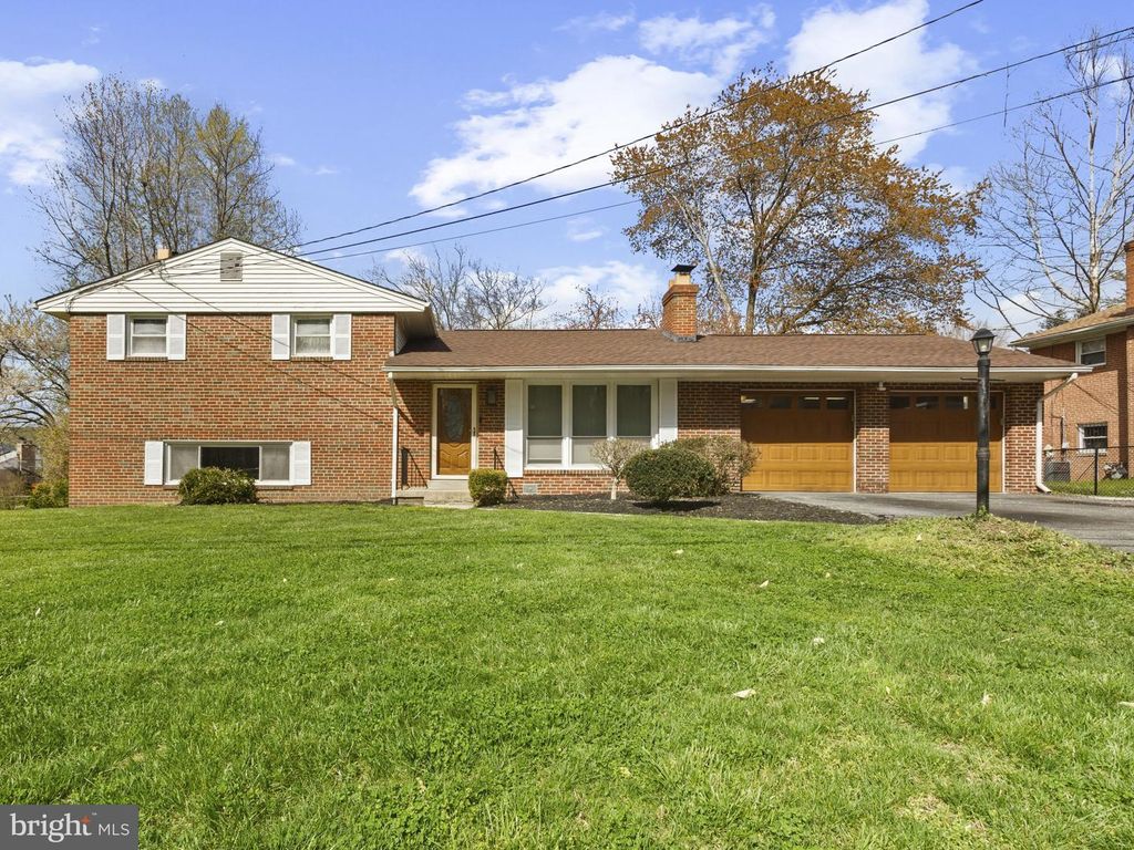 3908 BRINKLEY RD, Temple Hills, MD 20748