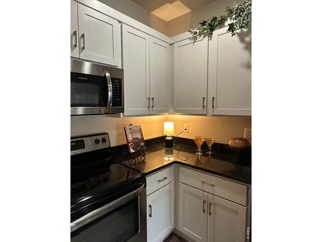 2608 Kansas Dr B-113, Fort Collins, CO 80525