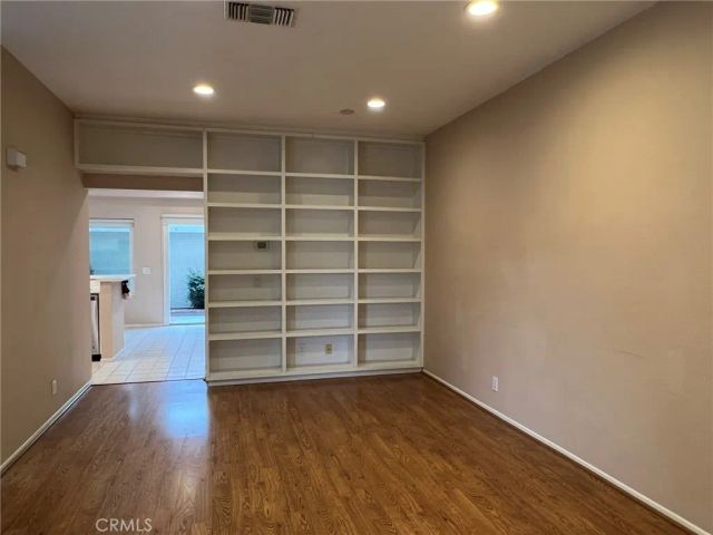 17 Goldenrod, Irvine, CA 92614