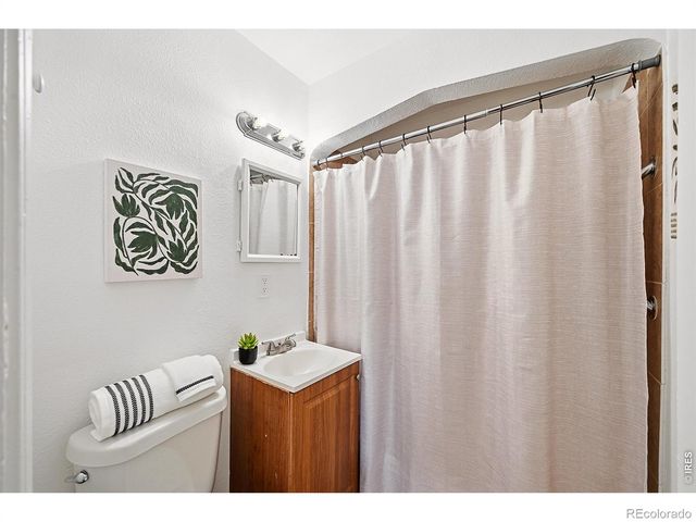 1902 Kenton Street, Aurora, CO 80010