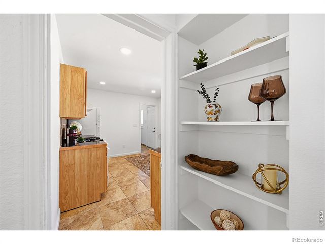 1902 Kenton Street, Aurora, CO 80010