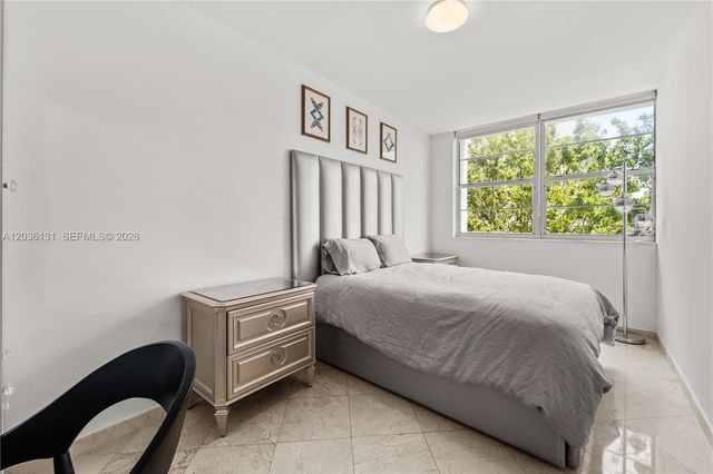 5640 Collins Avenue 4D, Miami Beach, FL 33140