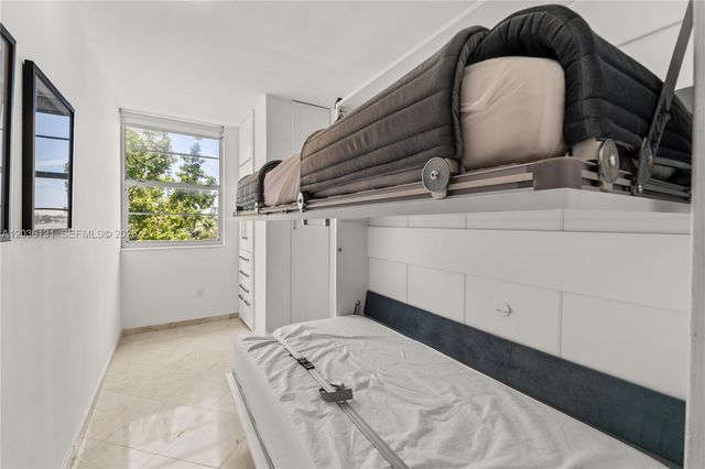 5640 Collins Avenue 4D, Miami Beach, FL 33140