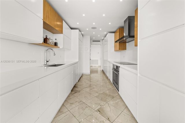 5640 Collins Avenue 4D, Miami Beach, FL 33140