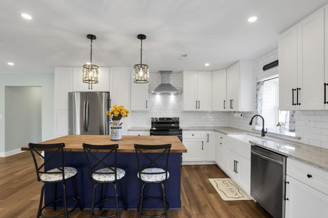 2044 River Road, Granville, OH 43023