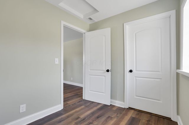 2044 River Road, Granville, OH 43023