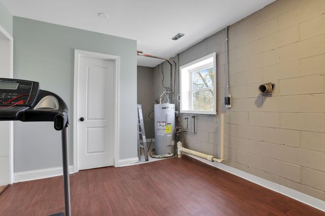 2044 River Road, Granville, OH 43023