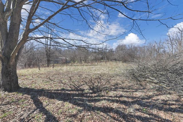 2044 River Road, Granville, OH 43023