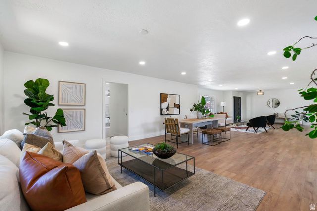 567 S 8850 E, Huntsville, UT 84317