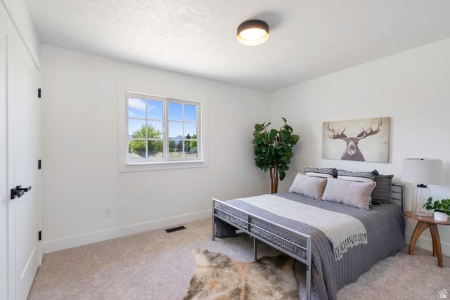 567 S 8850 E, Huntsville, UT 84317
