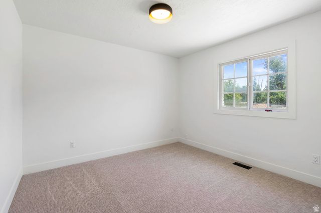 567 S 8850 E, Huntsville, UT 84317