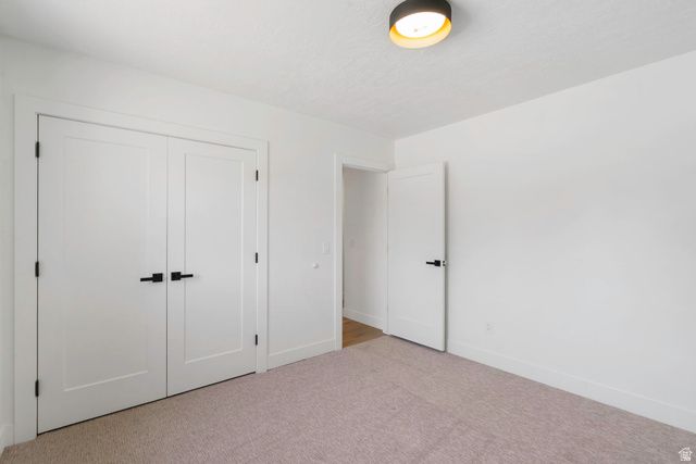 567 S 8850 E, Huntsville, UT 84317