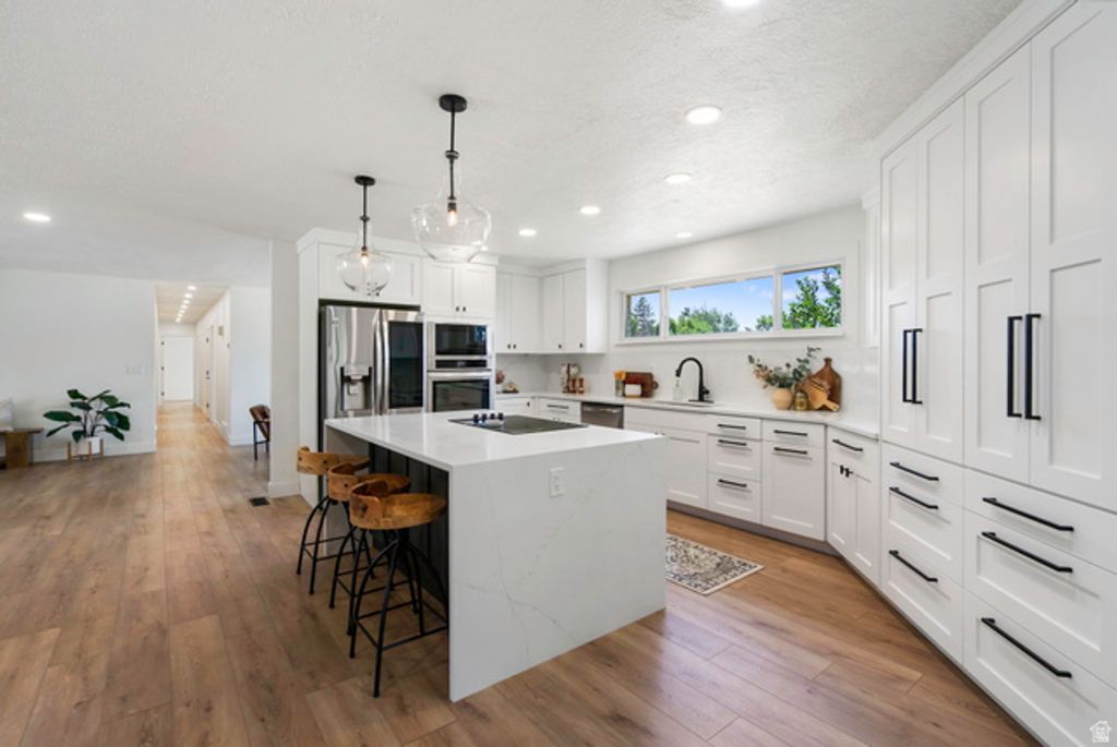 567 S 8850 E, Huntsville, UT 84317