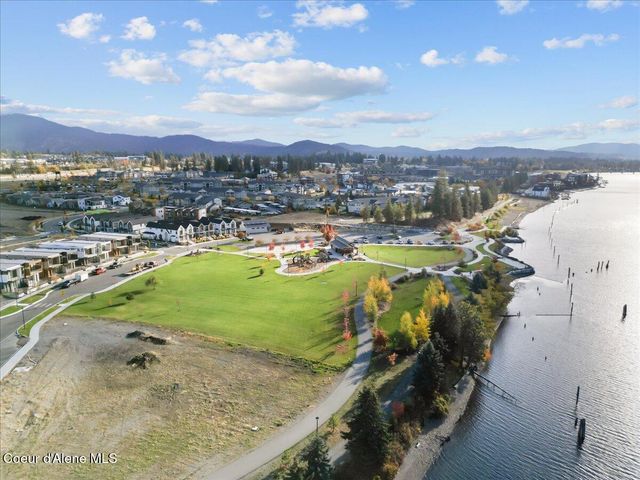 3299 N ROSALIA RD, Coeur D'alene, ID 83814