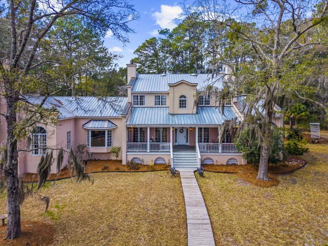 8340 Crooked Creek Lane, Edisto Island, SC 29438