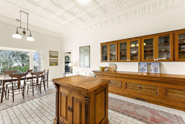 8340 Crooked Creek Lane, Edisto Island, SC 29438