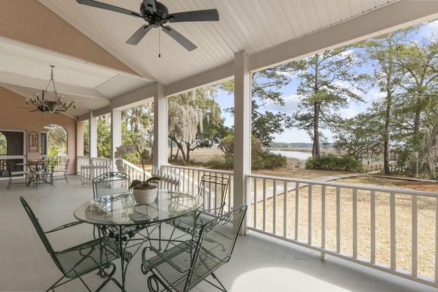 8340 Crooked Creek Lane, Edisto Island, SC 29438