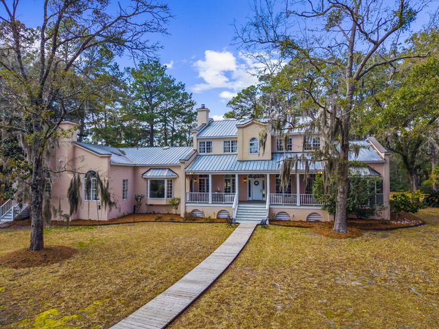 8340 Crooked Creek Lane, Edisto Island, SC 29438