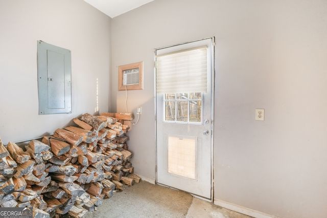 11565 Brown Bridge Road, Covington, GA 30016