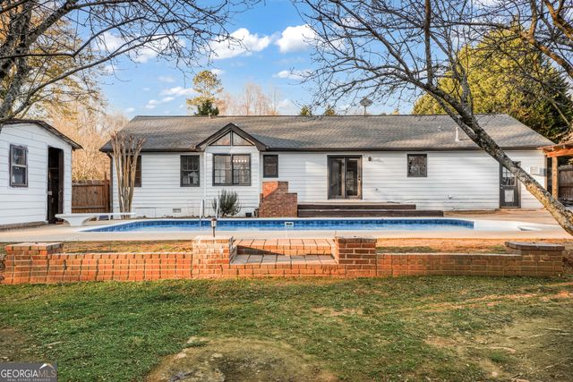 11565 Brown Bridge Road, Covington, GA 30016