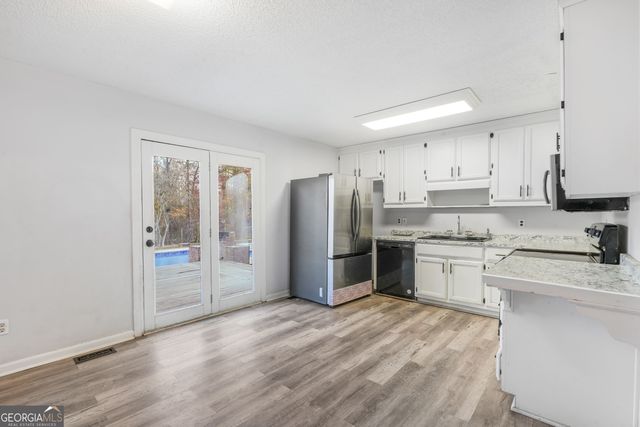 11565 Brown Bridge Road, Covington, GA 30016