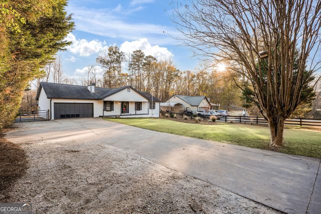 11565 Brown Bridge Road, Covington, GA 30016