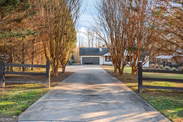 11565 Brown Bridge Road, Covington, GA 30016