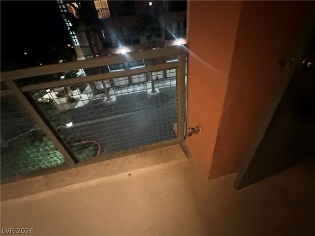 19 East Agate Avenue 305, Las Vegas, NV 89123