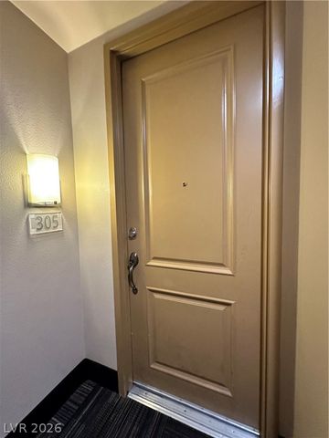 19 East Agate Avenue 305, Las Vegas, NV 89123