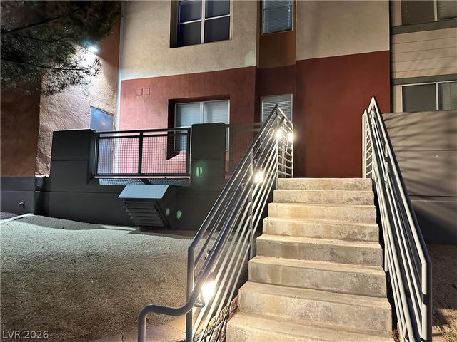 19 East Agate Avenue 305, Las Vegas, NV 89123