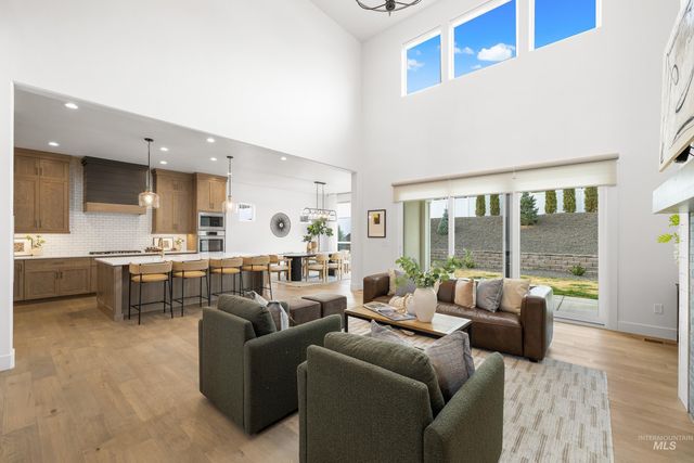 13455 N Tierra Linda Way, Boise, ID 83714