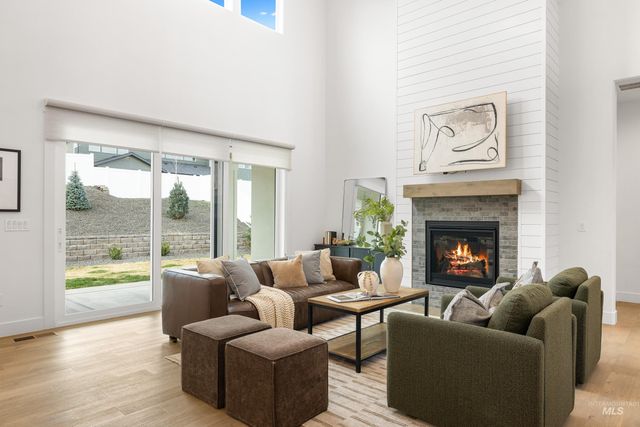 13455 N Tierra Linda Way, Boise, ID 83714