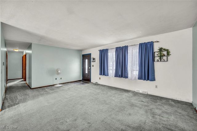 115 Briarleigh Drive, Brunswick, OH 44212