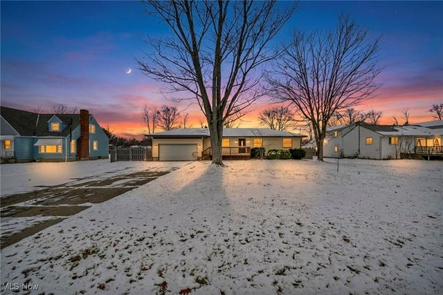 115 Briarleigh Drive, Brunswick, OH 44212