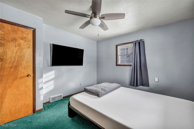 115 Briarleigh Drive, Brunswick, OH 44212