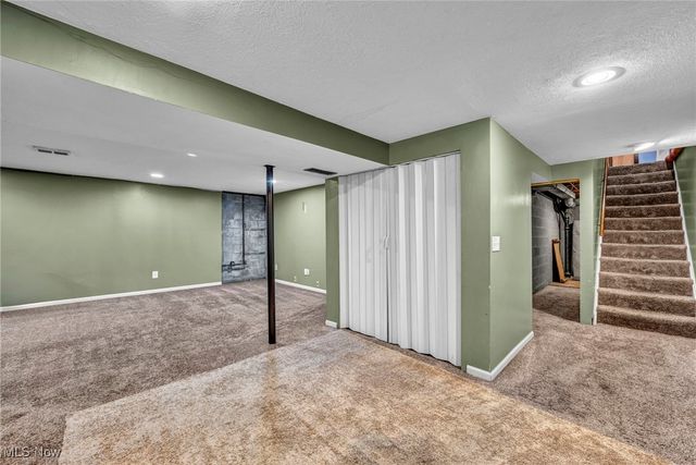 115 Briarleigh Drive, Brunswick, OH 44212