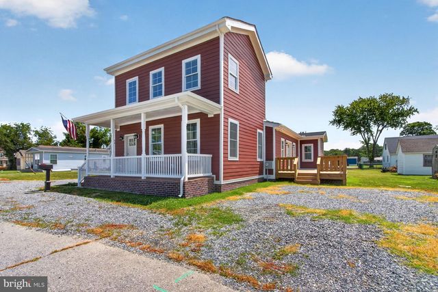 32 BROAD ST, Greenwood, DE 19950