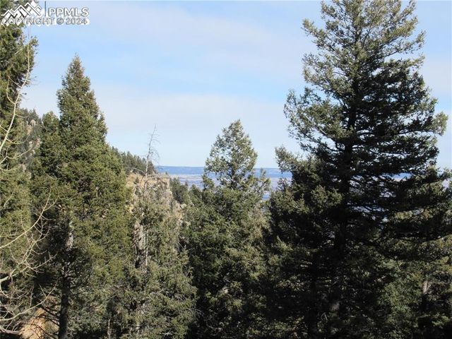 113 Steep Road, Manitou Springs, CO 80829